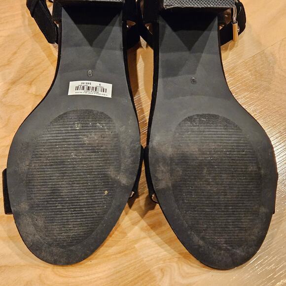 Torrid Ankle Strap Block Heel Sandals Womens 9 Black Comfortable Trendy Y2K 90s - Picture 10 of 11